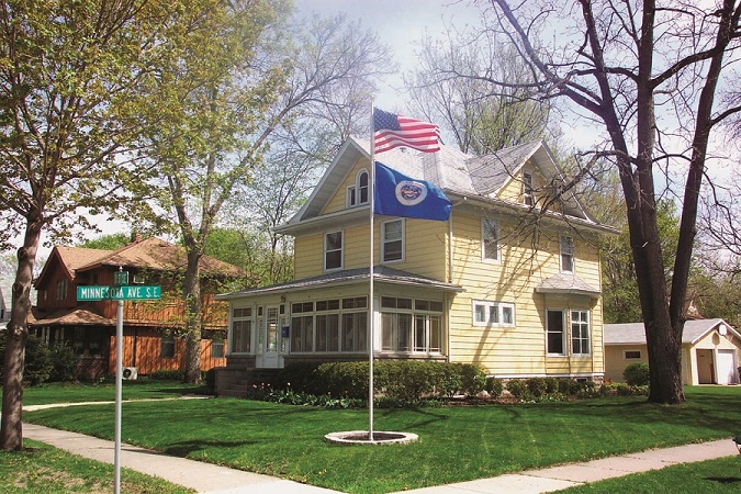 25 foot telescoping flagpole